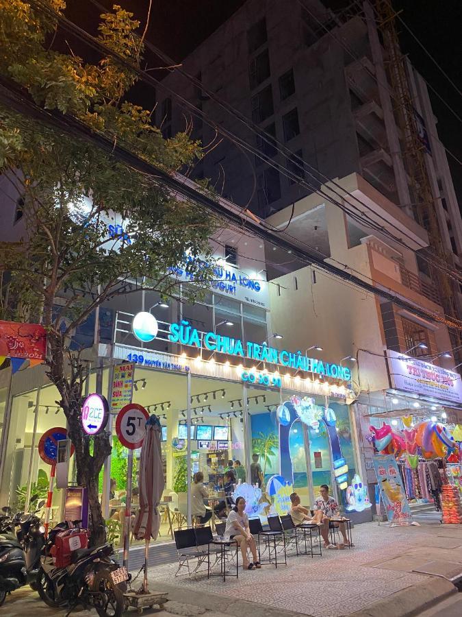 Hanoi Blue Hotel - The Water Front Дананг Экстерьер фото